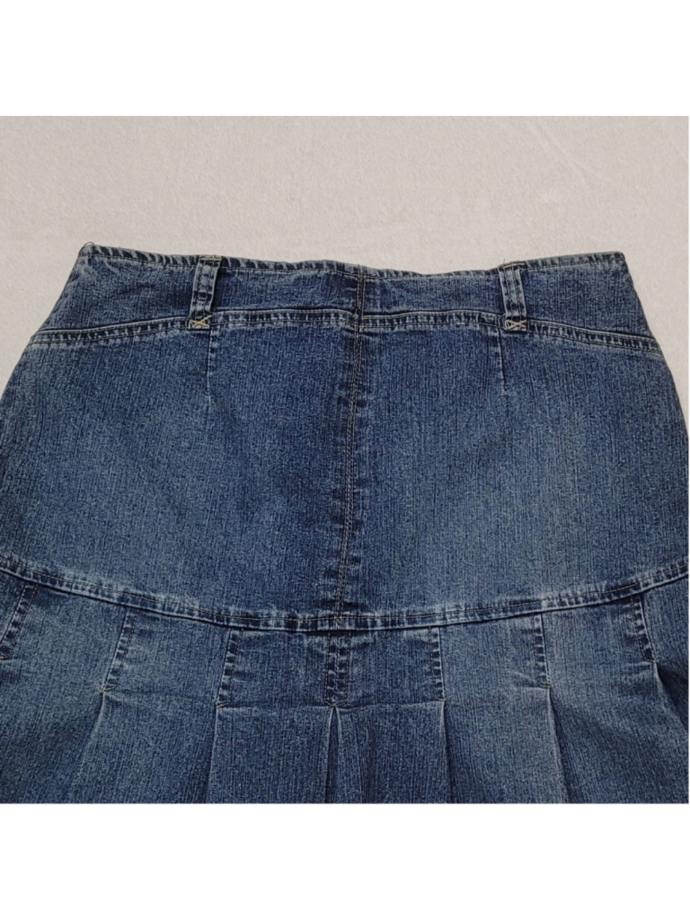 Vintage 90s Carolina Blues High Waist Stretchy Mid Wash Pleated Micro Mini Skirt - Picture 7 of 9